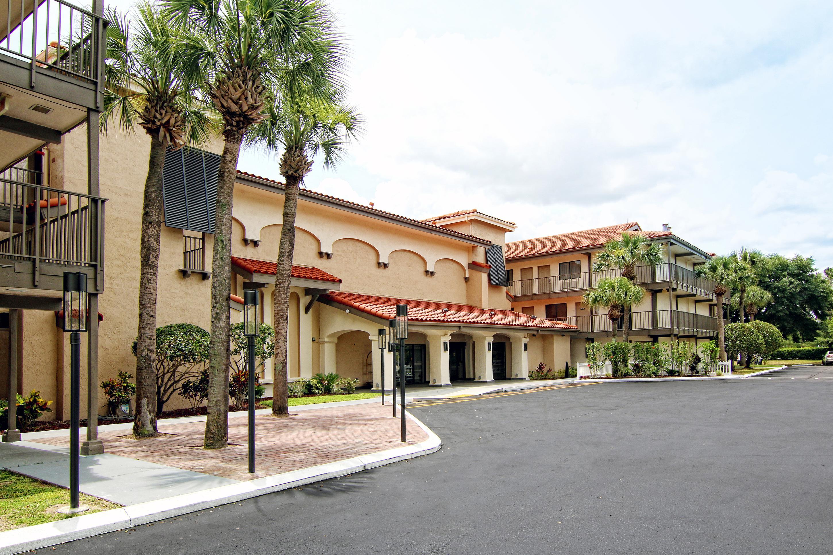 Quality Inn & Suites By The Parks Orlando Bagian luar foto